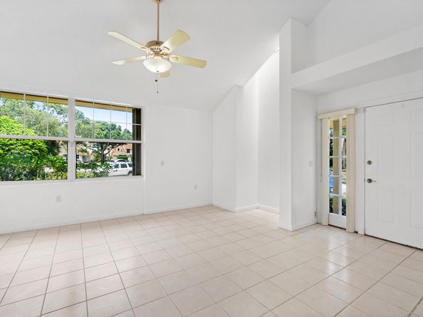 8111 Northboro Court 11b, Lake Clarke Shores FL 33406