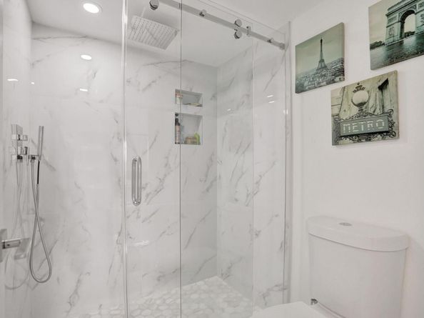 2768 Carambola Circle S 301, Coconut Creek FL 33066