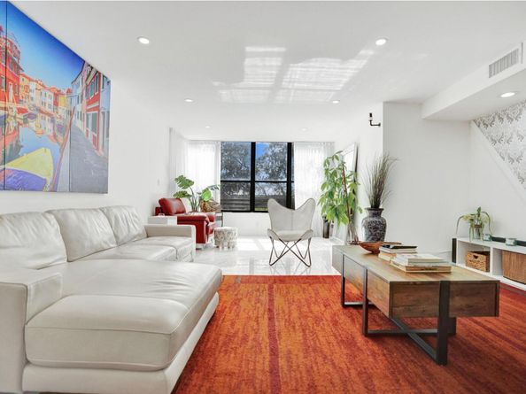 2768 Carambola Circle S 301, Coconut Creek FL 33066