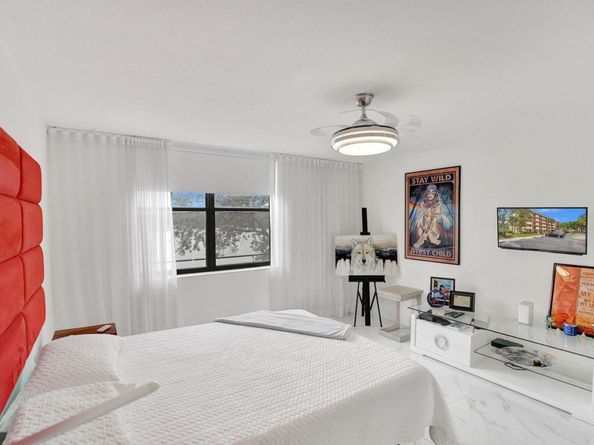 2768 Carambola Circle S 301, Coconut Creek FL 33066