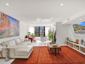 2768 Carambola Circle S