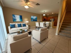 8700 Cypress Walk Ct, Tamarac FL 33321