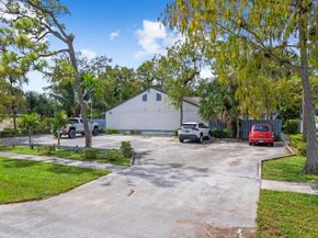 1567 Hawthorne Place, Wellington FL 33414