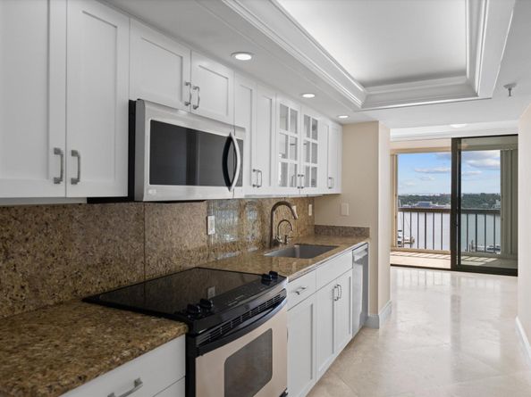 400 N Flagler Drive 1405, West Palm Beach FL 33401