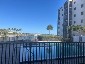 11370 Twelve Oaks Way 117, North Palm Beach FL 33408