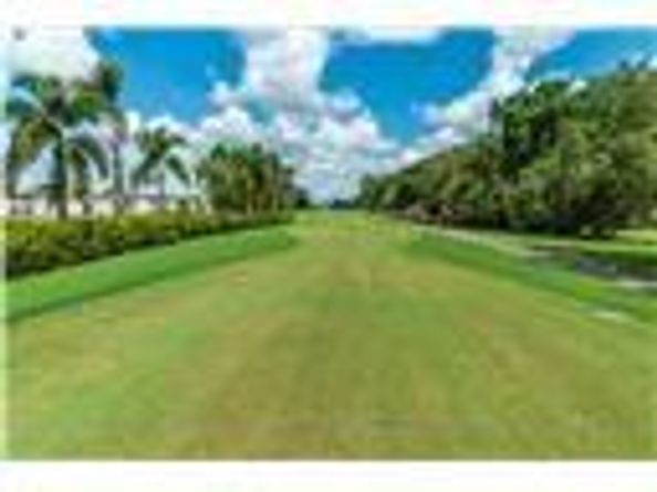 8960 S Hollybrook Blvd 103, Pembroke Pines FL 33025