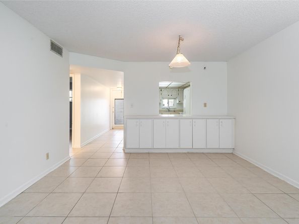 8960 S Hollybrook Blvd 103, Pembroke Pines FL 33025