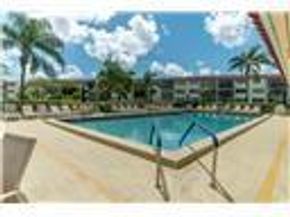 8960 S Hollybrook Blvd 103, Pembroke Pines FL 33025