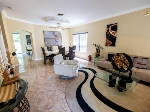4462 Lake Tahoe Circle, West Palm Beach FL 33409