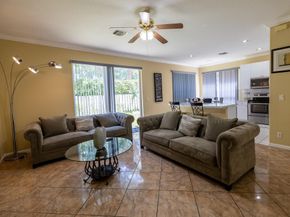 4462 Lake Tahoe Circle, West Palm Beach FL 33409