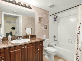 5031 Wiles Road 107, Coconut Creek FL 33073