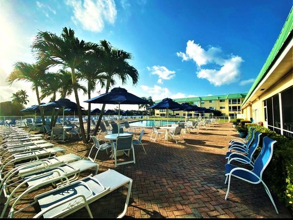 14 Colonial Club Drive 102, Boynton Beach FL 33435