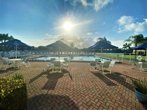 14 Colonial Club Drive 102, Boynton Beach FL 33435