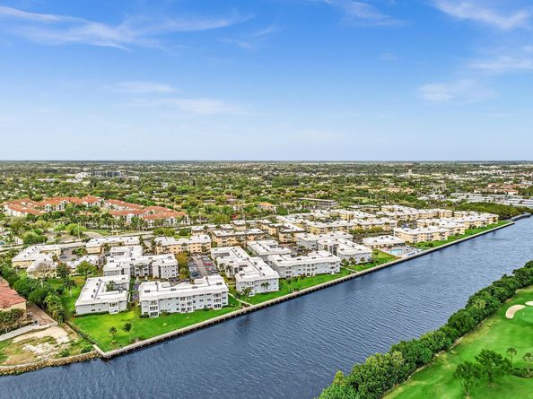 14 Colonial Club Drive 102, Boynton Beach FL 33435