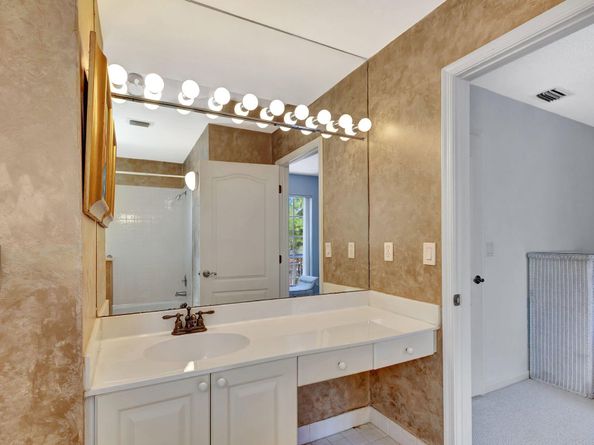 76 Via Del Corso, Palm Beach Gardens FL 33418
