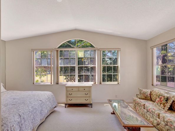 76 Via Del Corso, Palm Beach Gardens FL 33418