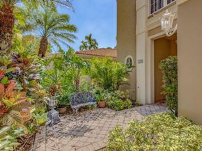 76 Via Del Corso, Palm Beach Gardens FL 33418
