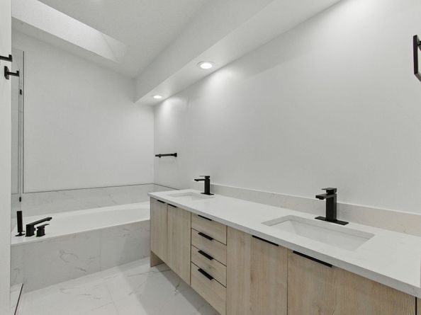 76 Via Del Corso, Palm Beach Gardens FL 33418