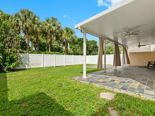 1474 NW 153rd Ln, Pembroke Pines FL 33028