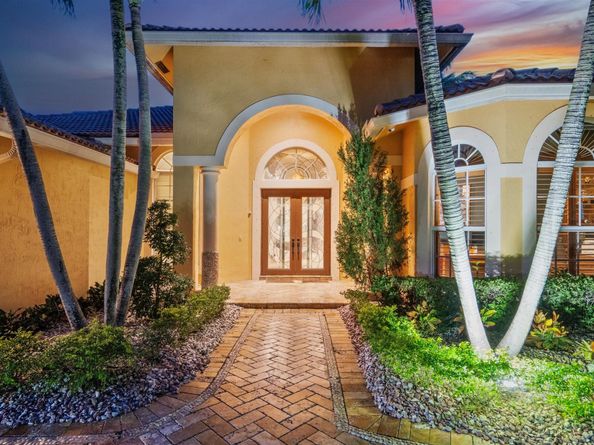6783 NW 105th Ln, Parkland FL 33076