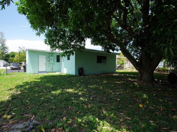 2316 NW 13th Ct, Fort Lauderdale FL 33311