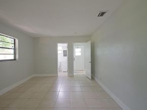2316 NW 13th Ct, Fort Lauderdale FL 33311
