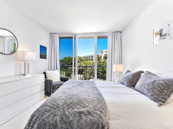 2780 S Ocean Boulevard 311, Palm Beach FL 33480