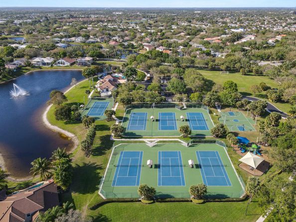 303 Hardwood Point, Jupiter FL 33458