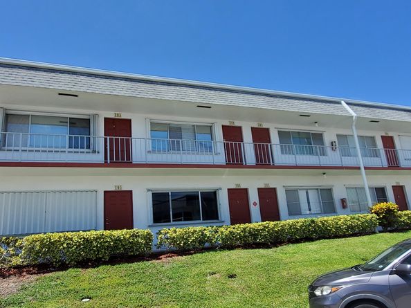 3120 Cynthia Lane 204, Lake Worth Beach FL 33461