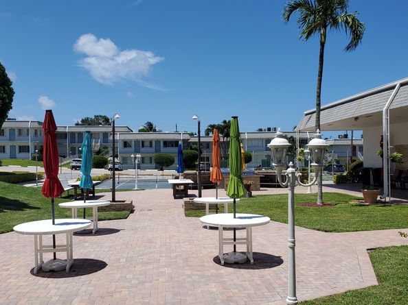 3120 Cynthia Lane 204, Lake Worth Beach FL 33461