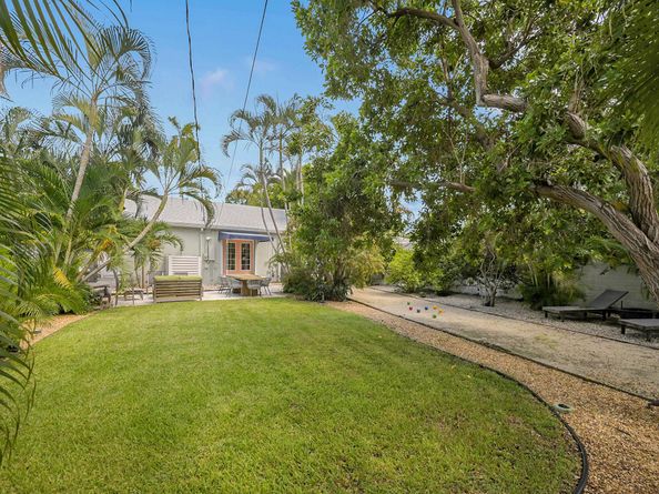 1117 S Palmway, Lake Worth Beach FL 33460