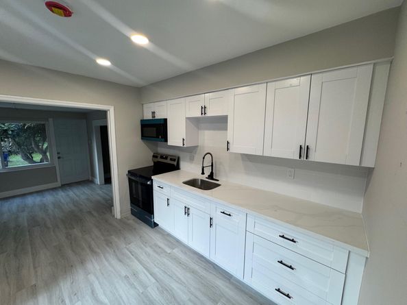 2835 Polk St, Hollywood FL 33020