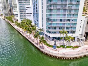335 S Biscayne Boulevard 3108, Miami FL 33131