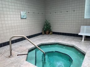 1100 Colony Point Cir 105, Pembroke Pines FL 33026