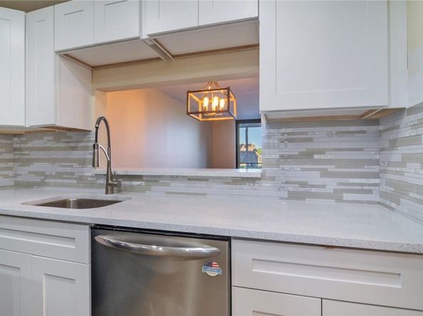 1100 Colony Point Cir 105, Pembroke Pines FL 33026