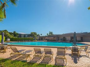 1100 Colony Point Cir 105, Pembroke Pines FL 33026