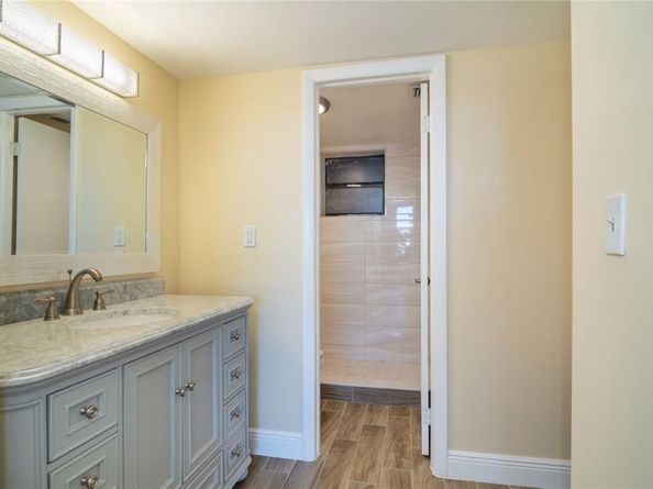 1100 Colony Point Cir 105, Pembroke Pines FL 33026