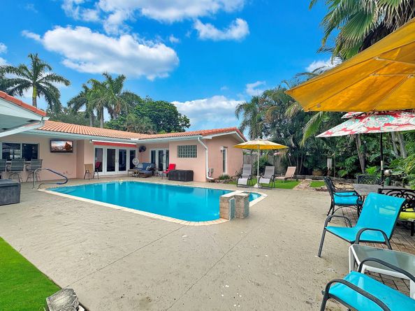 6500 NE 20th Ter, Fort Lauderdale FL 33308