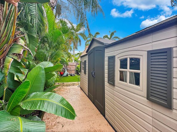 6500 NE 20th Ter, Fort Lauderdale FL 33308