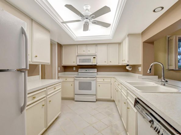 428 Pine Villa Drive, Atlantis FL 33462
