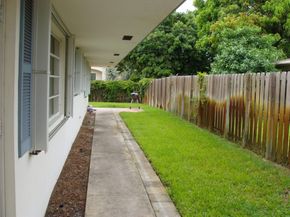 1215 NE 18th Ave, Fort Lauderdale FL 33304