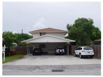 1215 NE 18th Ave