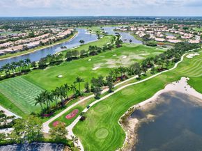 8049 Aberdeen Dr 101, Boynton Beach FL 33472