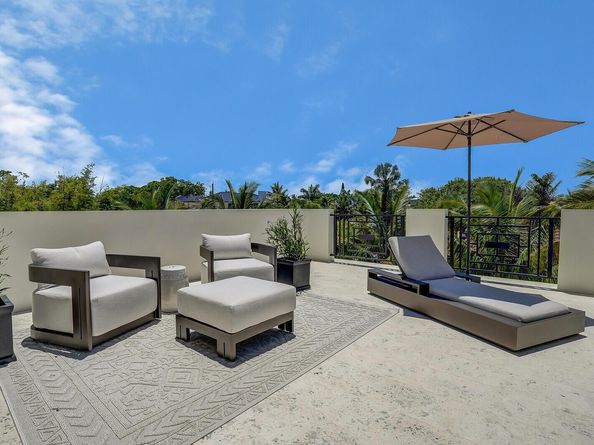 7905 S Flagler Drive, West Palm Beach FL 33405