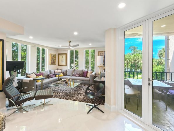 100 SE 5th Avenue 306, Boca Raton FL 33432