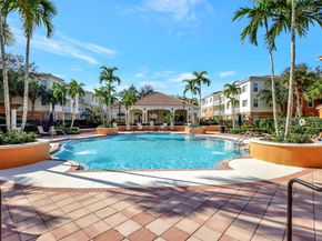 9873 Baywinds Drive 5302, West Palm Beach FL 33411