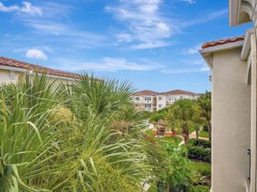9873 Baywinds Drive 5302, West Palm Beach FL 33411