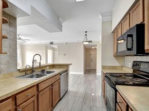 9873 Baywinds Drive 5302, West Palm Beach FL 33411