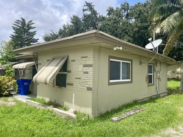 1521 N 59th Ter, Hollywood FL 33021