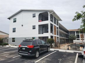 1021 NE 24th Ave 30, Pompano Beach FL 33062